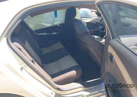 2010 Chevrolet Malibu Ls z USA, uszkodzony, nr VIN 1G1ZB5EB0AF302131